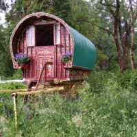 Auto und Gypsy Caravan