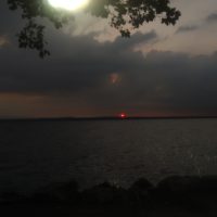 Sonnenaufgang über dem Gardasee (aus dem Womo)