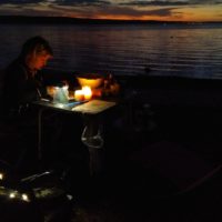 Kochen bei Sonnenuntergang
